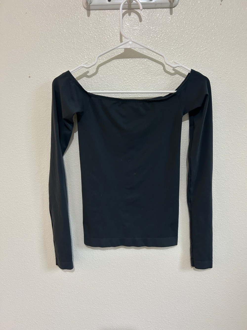 SKIMS gray Off-the-Shoulder Long Sleeve Top